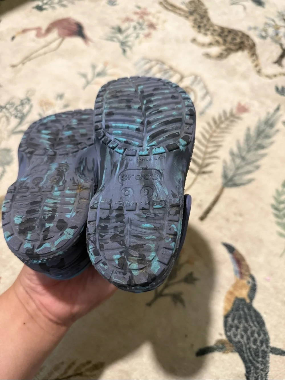 CROCS Kids Navy & Teal Marble Clog Sandals with Charms 9